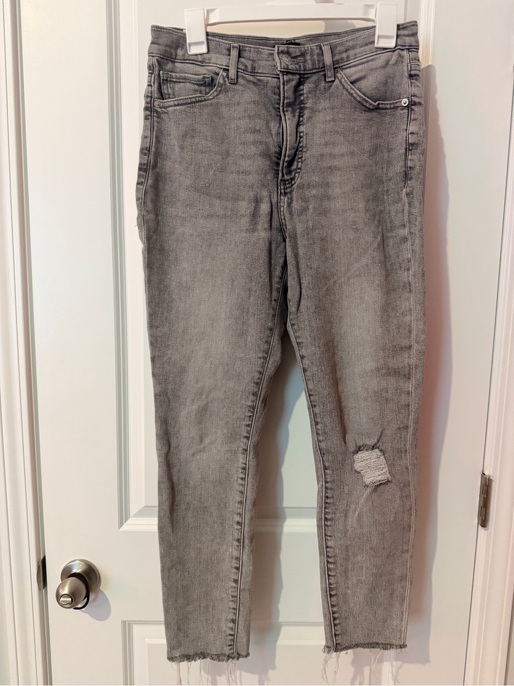 Express Gray Skinny Jeans with Distressed Knee